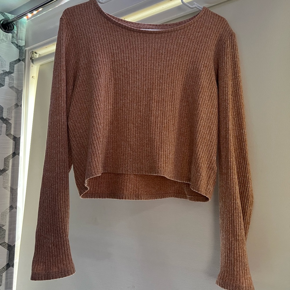 American Eagle long sleeve XL. Ribbed material, super soft long-sleeve.